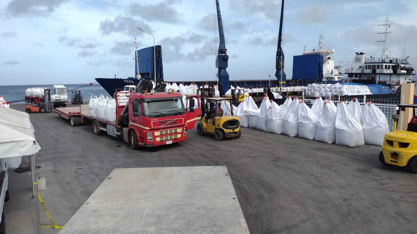 Volvo truck with hiab crane for rent